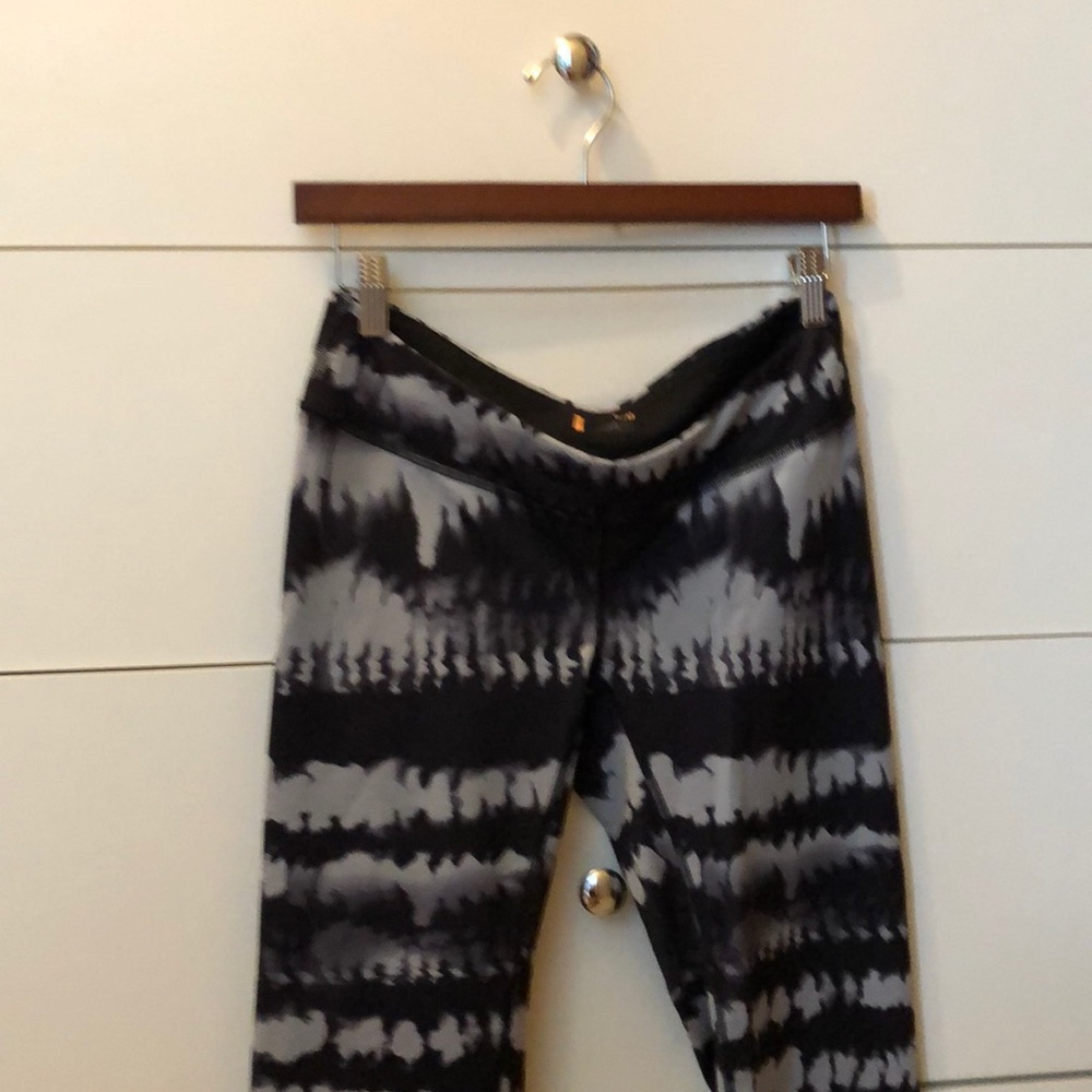 Maternity workout pants